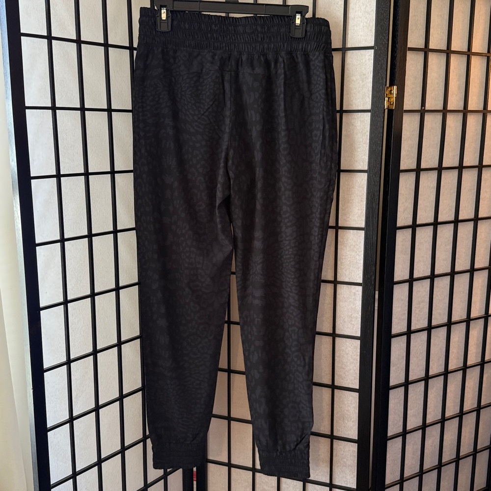 90 Degree By Reflex Black Jogger Sweatpants - Picture 6 of 7